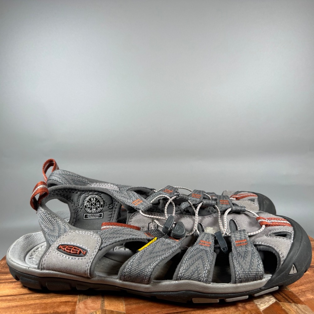 KEEN Clearwater CNX Mens 9.5 Grey Orange Waterproof Sport Sandals 1018497